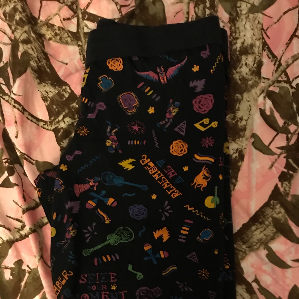 Disney Coco leggings